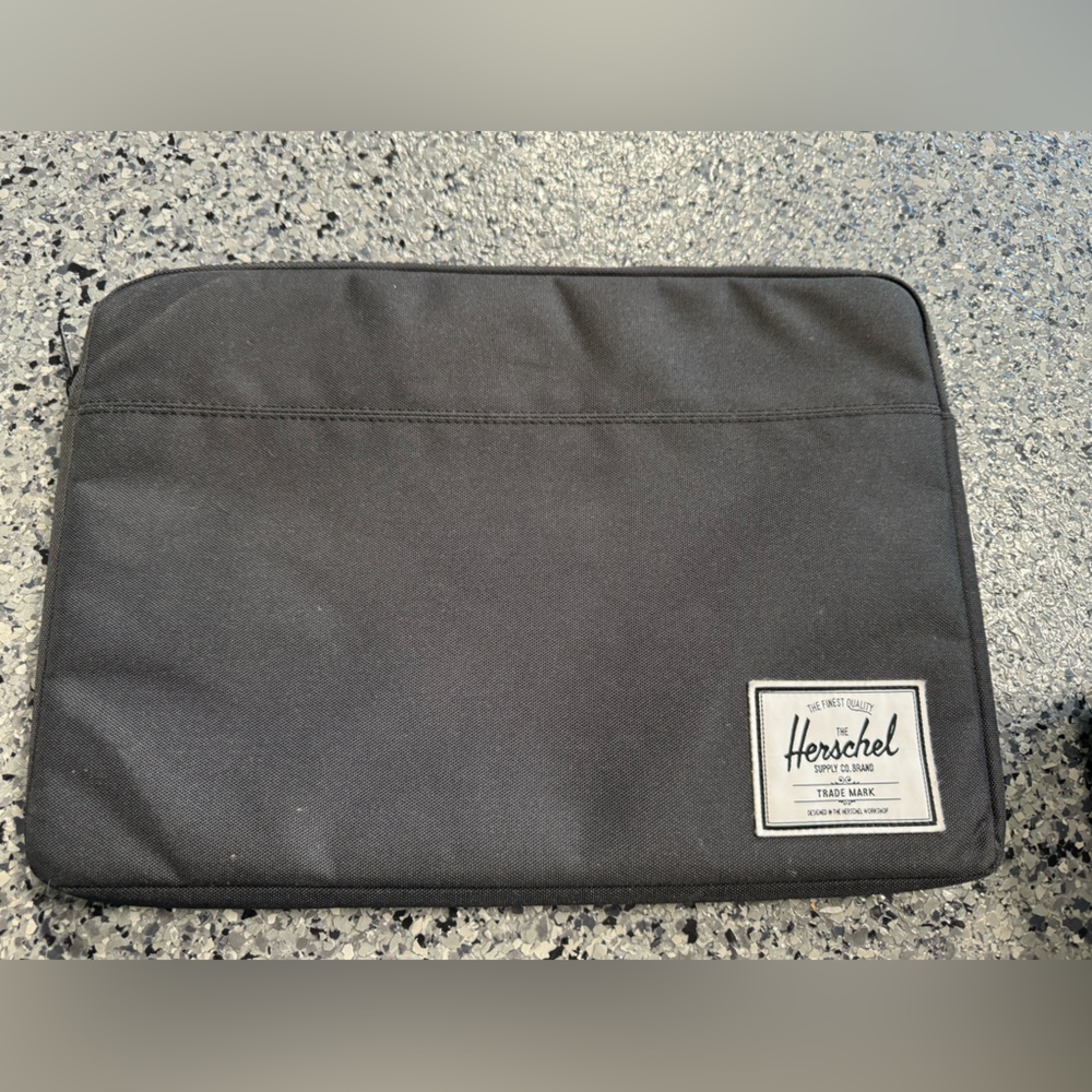 Herschel Computer sleeve